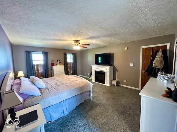 $329,900 | 14201 Katriene Drive, Daleville, IN 47334
