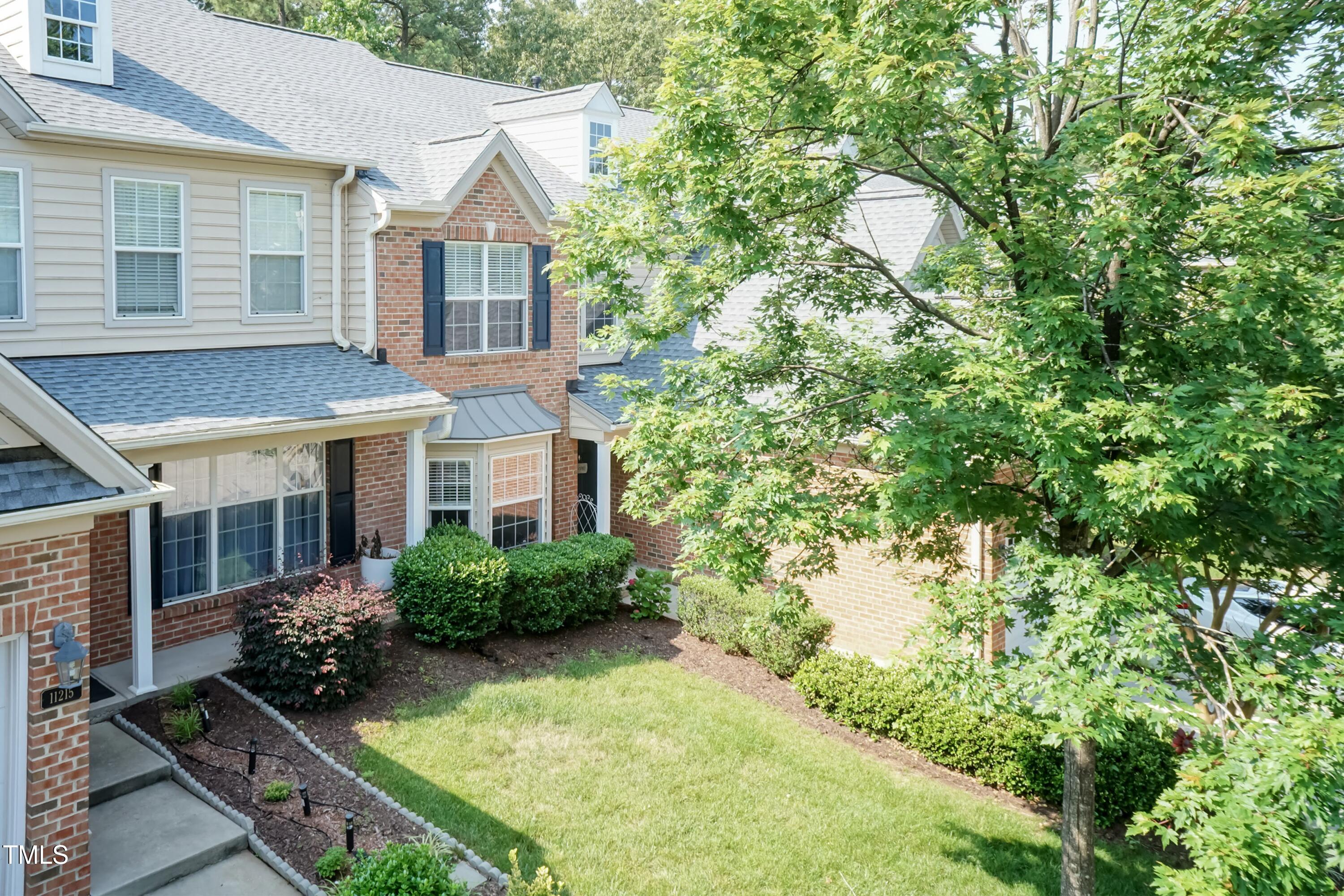 11217 Maplecroft Court Raleigh, NC 27617 - Photo 3 of 40 Front 07