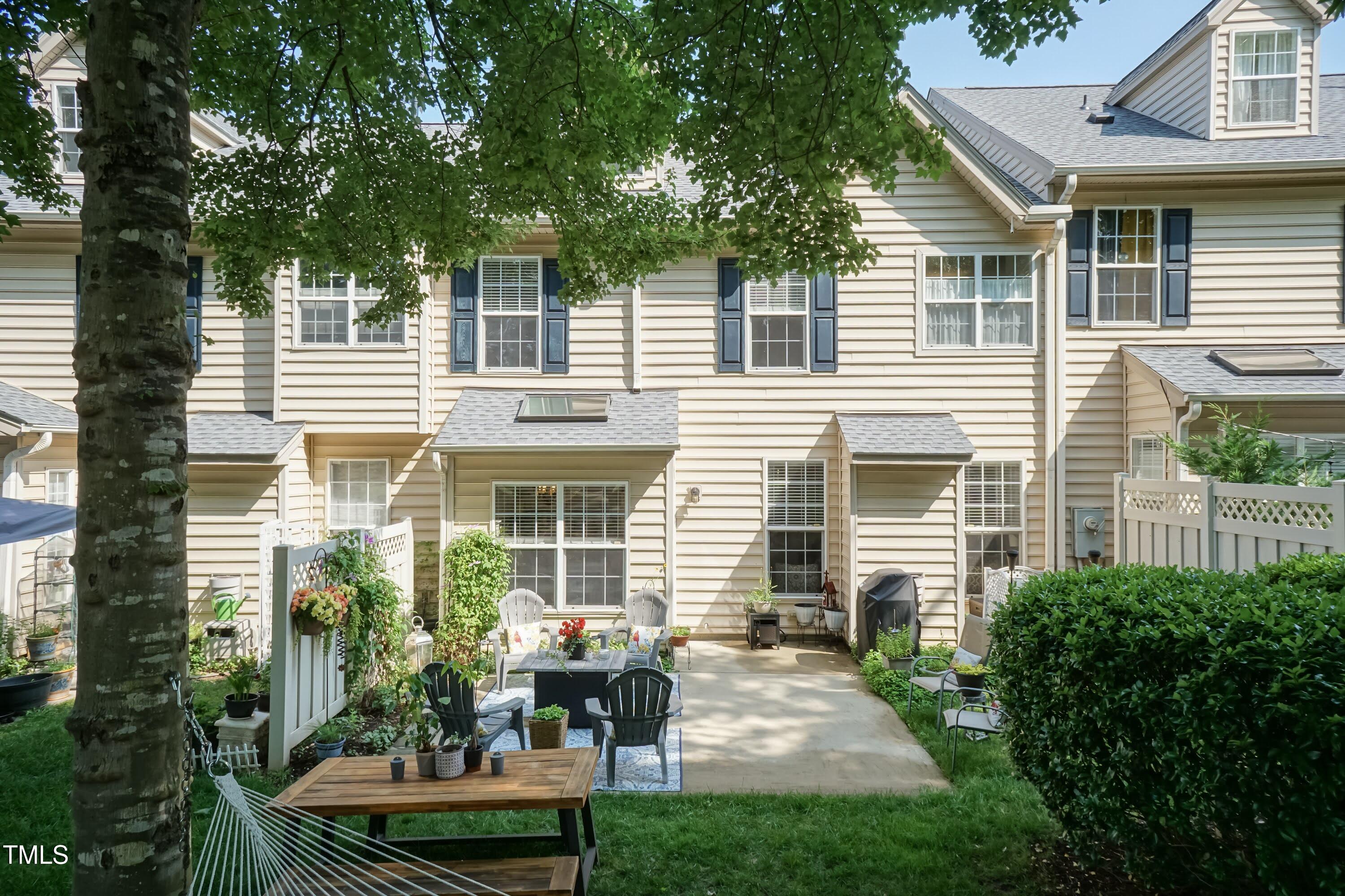 11217 Maplecroft Court Raleigh, NC 27617 - Photo 32 of 40 Back 02