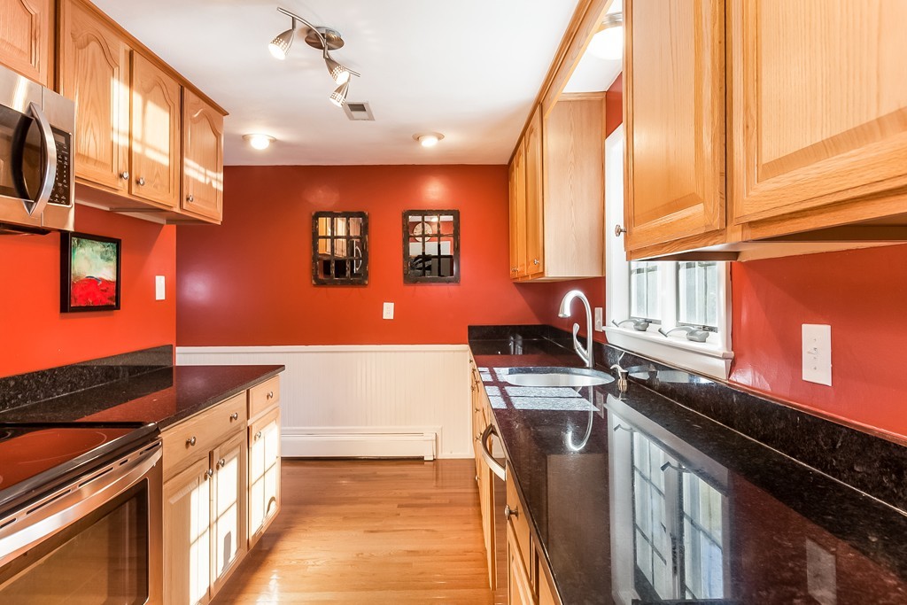 29 Hiram Road Framingham, MA 01701 - Photo 9 of 24 Gallery Image 9