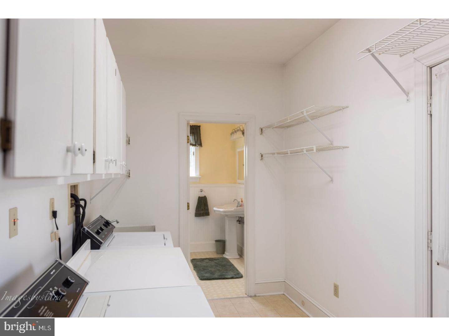 391 Harley Road Pottstown, PA 19465 - Photo 18 of 25 Laundry Room
