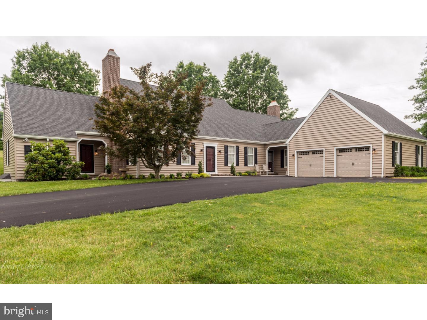391 Harley Road Pottstown, PA 19465 - Photo 6 of 25 Front Yard