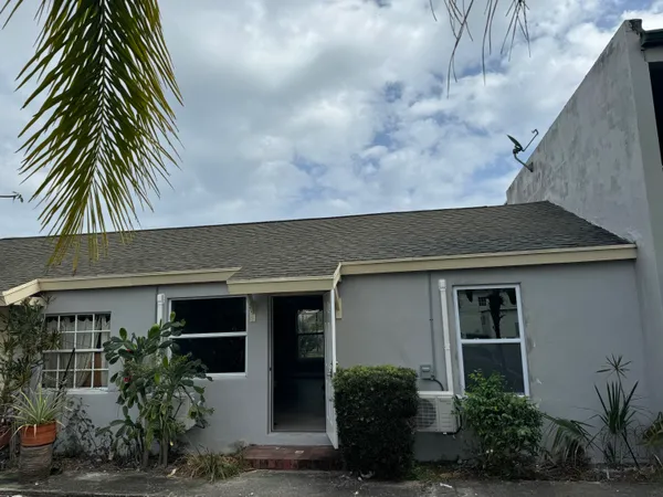 $1,500 | 840 Almeria Road, Unit 1, West Palm Beach, FL 33405