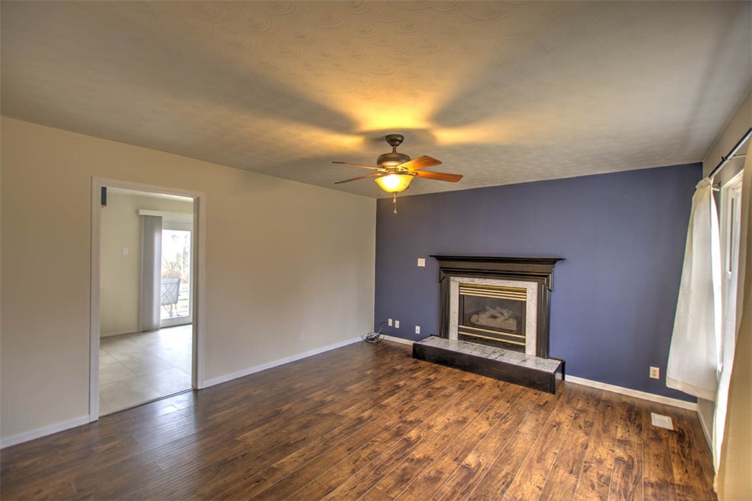 1922 South Lost Bridge Road Decatur, IL 62521 - Photo 5 of 22 Gallery Image 5