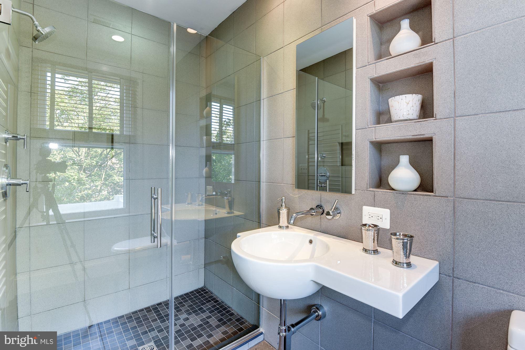 1937 Park Road Northwest Washington, DC 20010 - Photo 21 of 36 Gallery Image 21