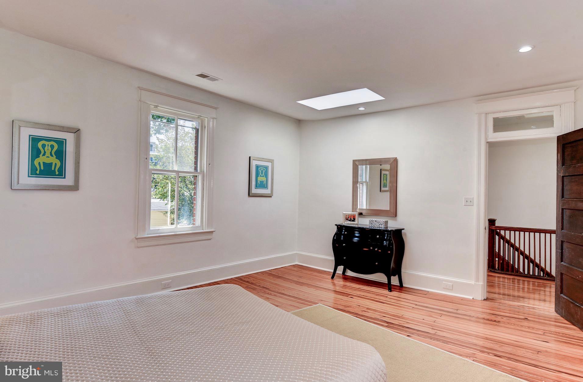 1937 Park Road Northwest Washington, DC 20010 - Photo 30 of 36 Gallery Image 30