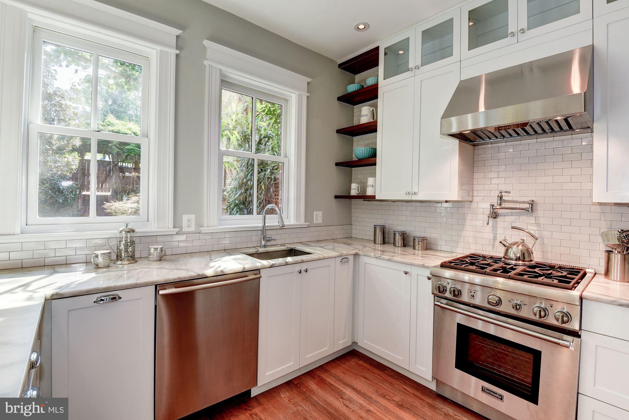 1937 Park Road Northwest Washington, DC 20010 - Photo 9 of 36 Gallery Image 9