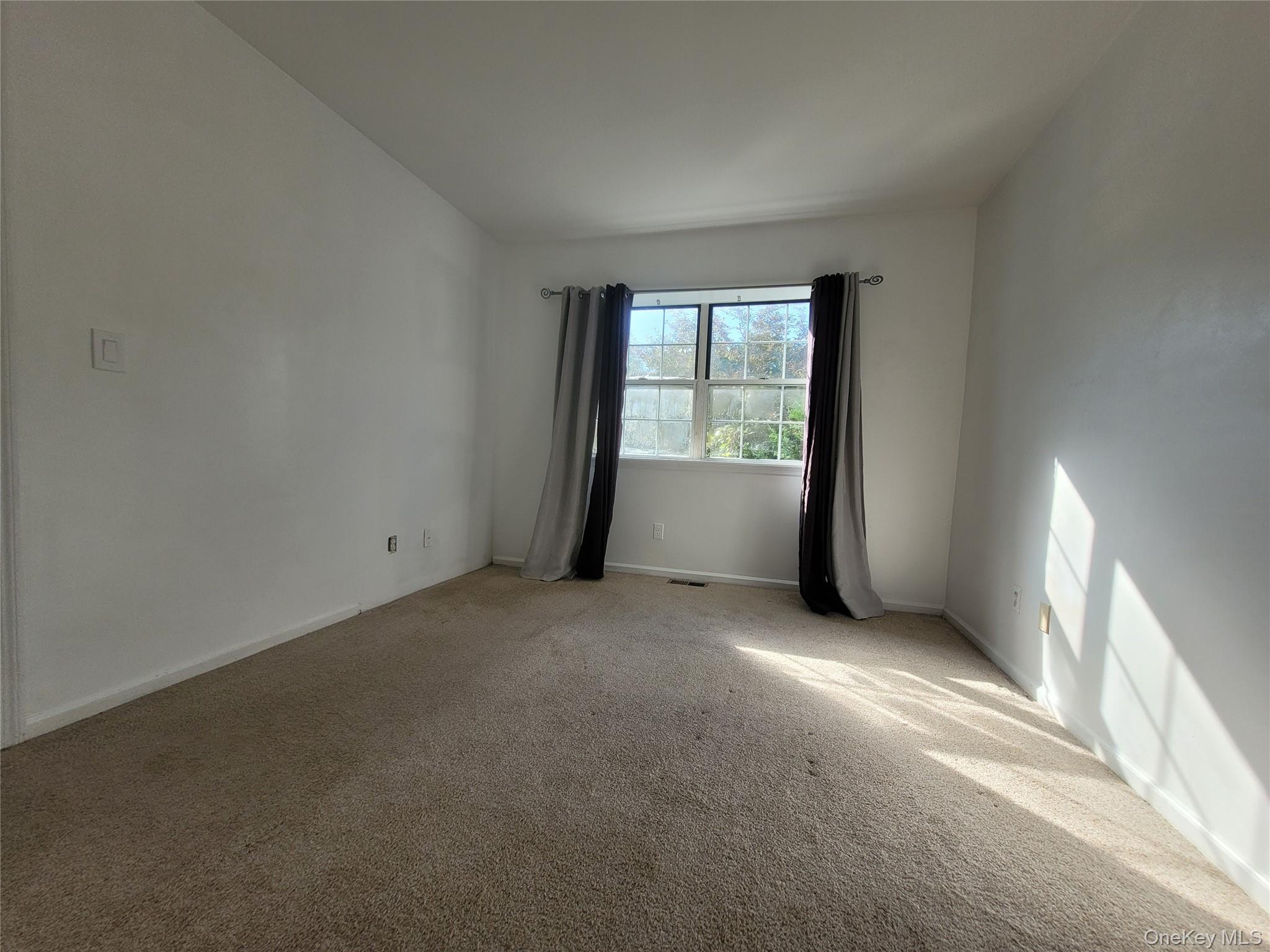 40 Brick Pond Road Middletown, NY 10940 - Photo 16 of 21 Primary BR