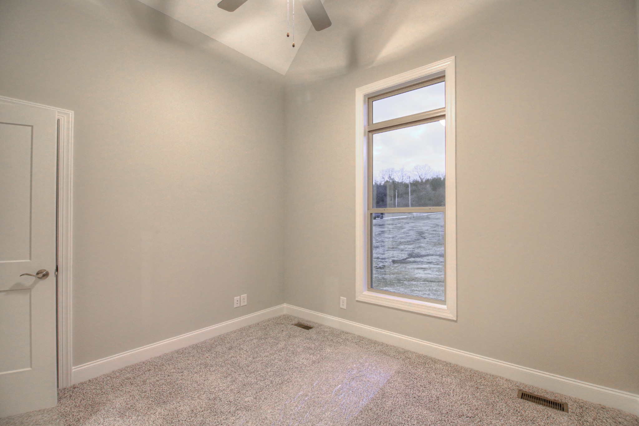 2575 Tracy Road Watertown, TN 37184 - Photo 14 of 23 a view of room with window