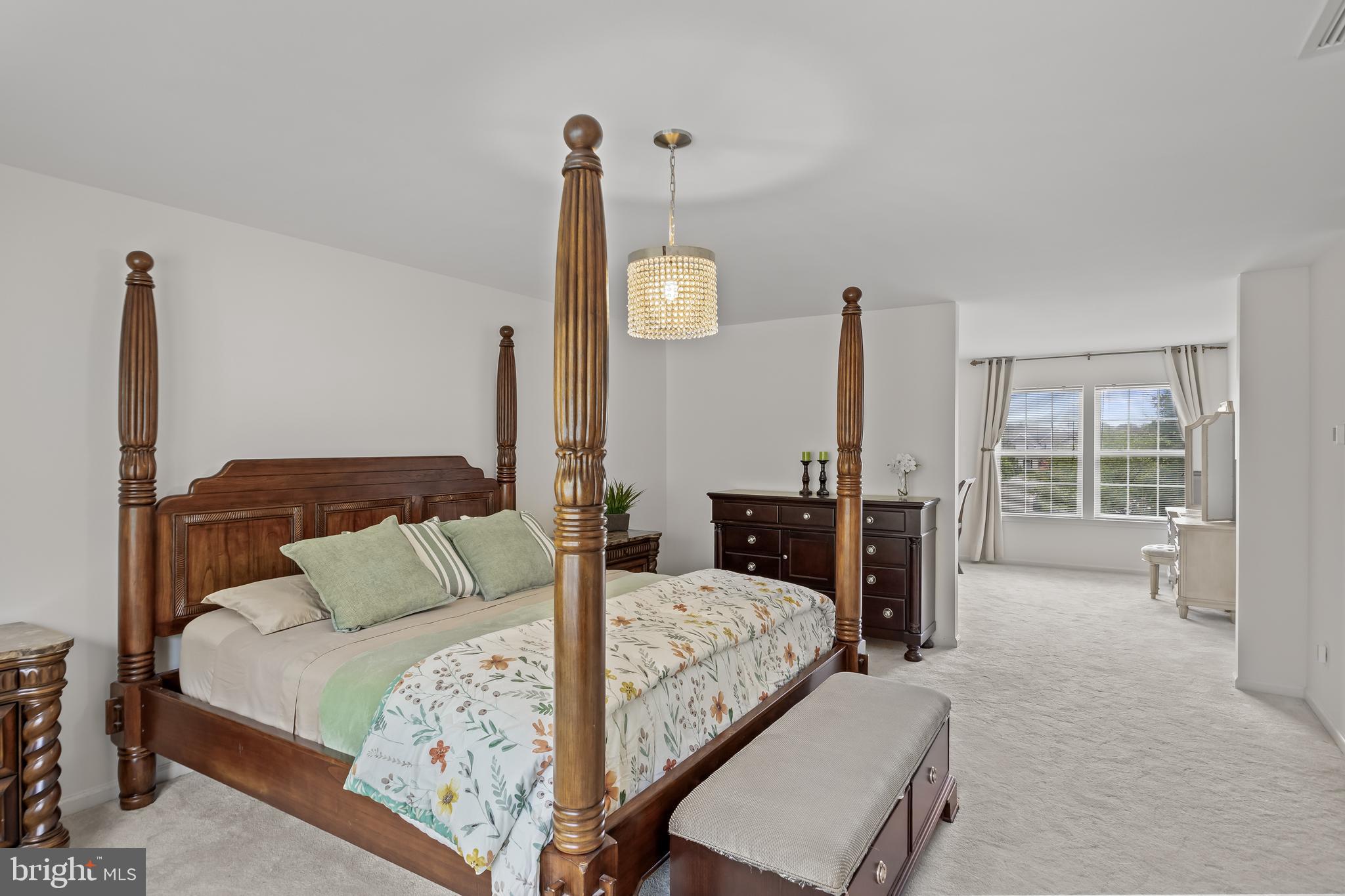 54 Jasmine Road Lumberton, NJ 08048 - Photo 33 of 60 a living room with furniture and a table