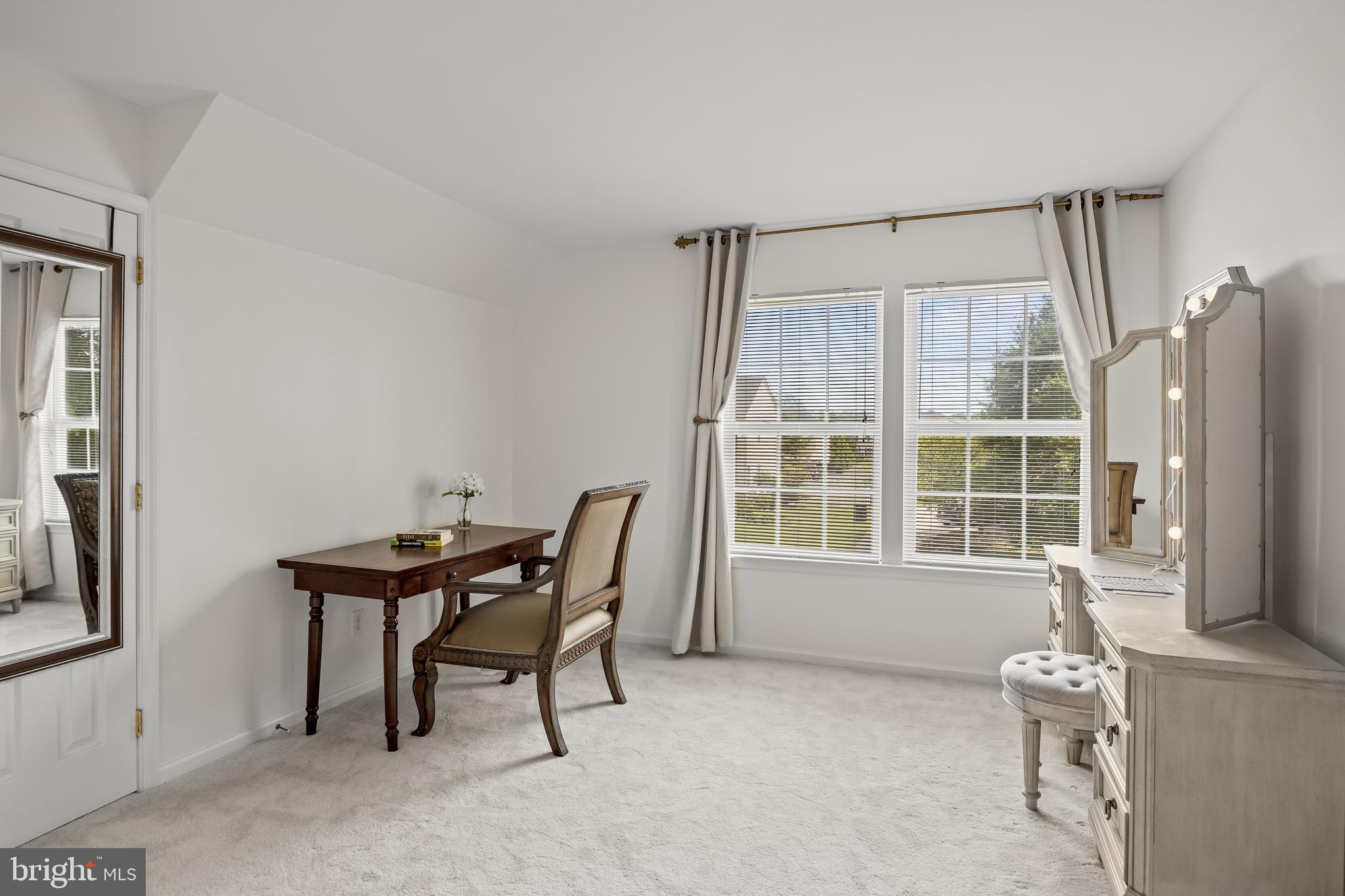 54 Jasmine Road Lumberton, NJ 08048 - Photo 34 of 60 a workspace with furniture and a window