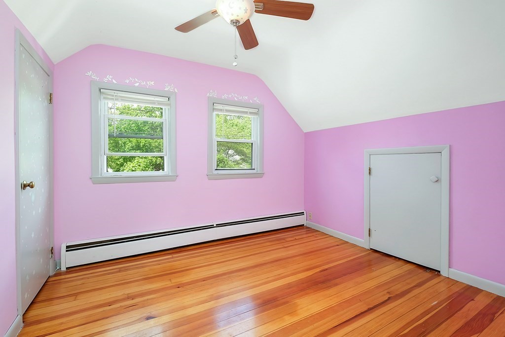 37 Meadow Road Longmeadow, MA 01106 - Photo 16 of 28 Gallery Image 16