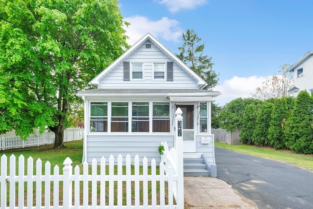 37 Meadow Road Longmeadow, MA 01106 - Photo 18 of 28 Gallery Image 18