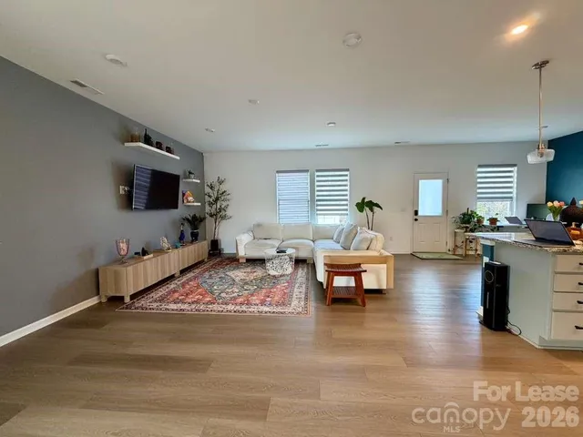 $2,900 | 14036 Canemeadow Drive, Charlotte, NC 28278