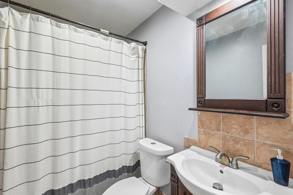 609 Ruth Drive Kennedale, TX 76060 - Photo 17 of 36 Gallery Image 17