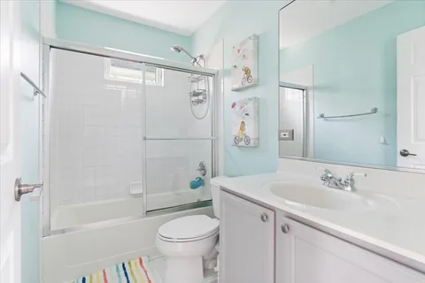 $849,500 | 3834 North Milwaukee Court, Chicago, IL 60641