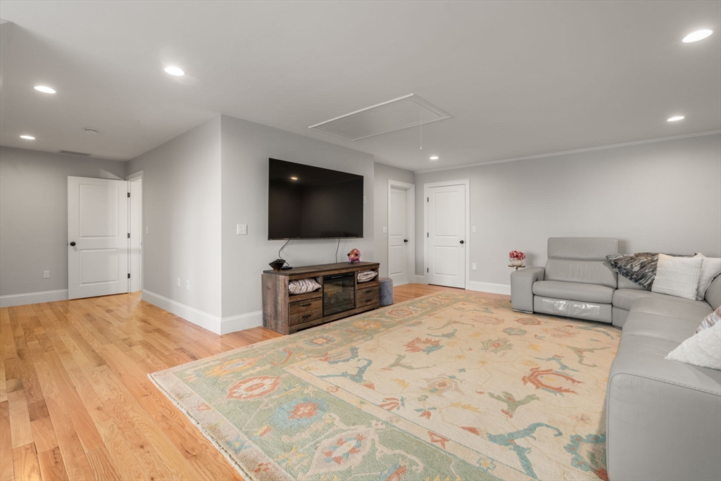 8 Damon Road, Unit 21 Medfield, MA 02052 - Photo 22 of 36