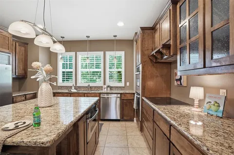 $625,000 | 2341 Alston Avenue, Fort Worth, TX 76110