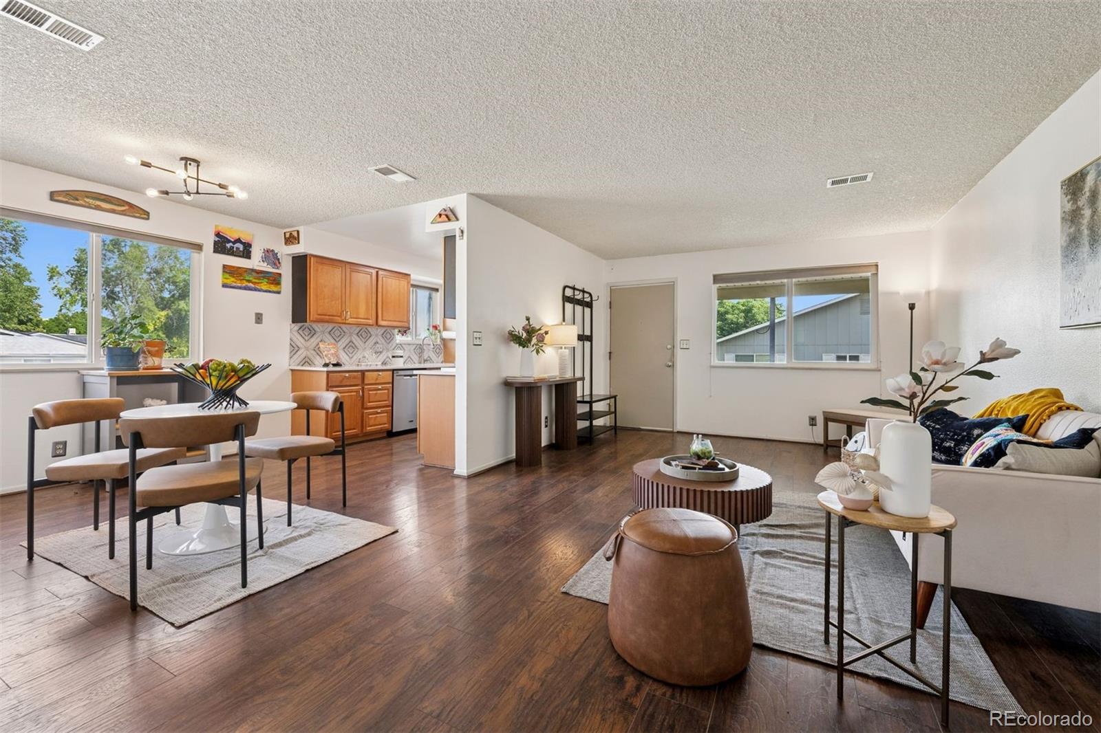 9769 Croke Drive Thornton, CO 80260 - Photo 2 of 19