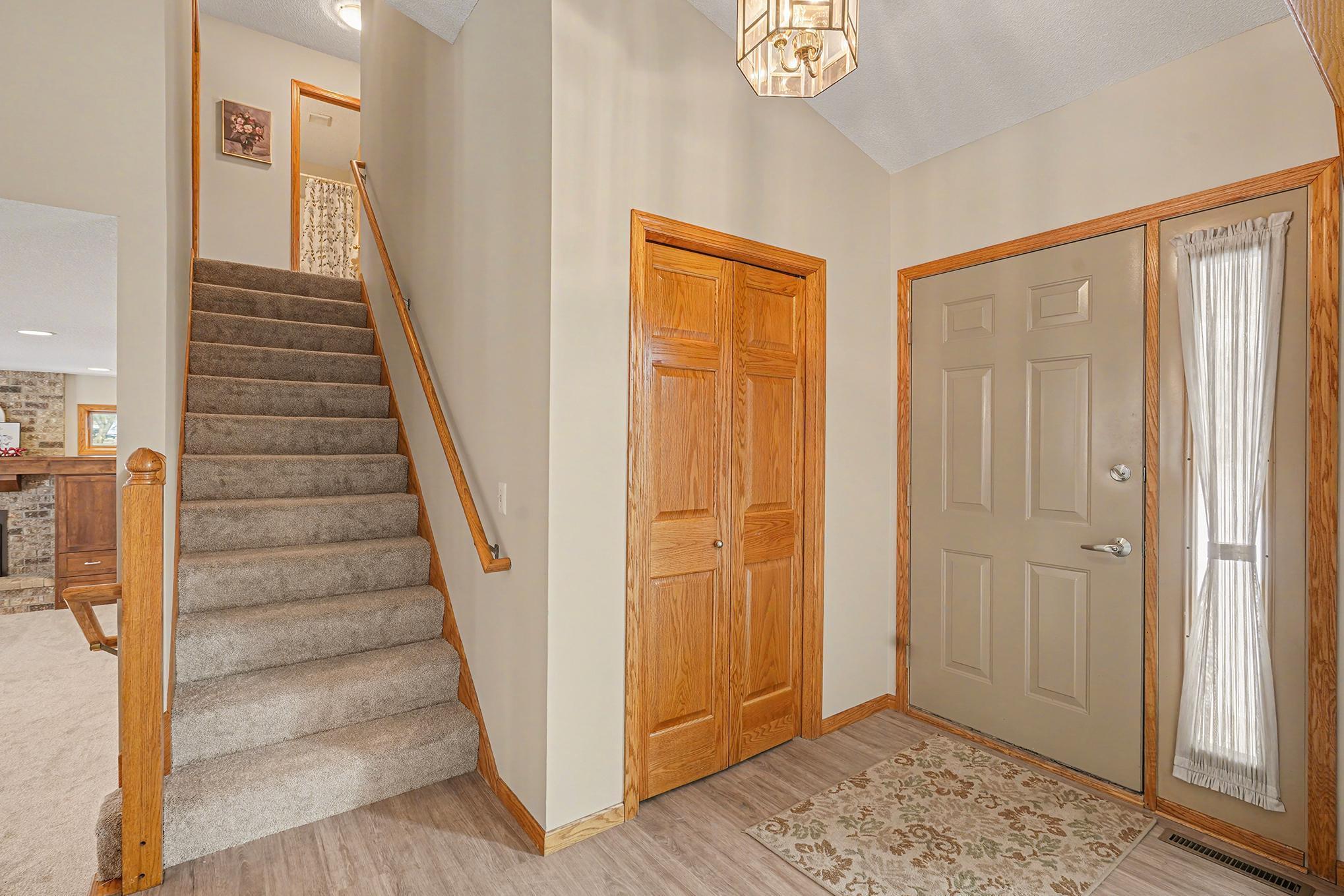 14298 Uplander Street Northwest Andover, MN 55304 - Photo 8 of 29