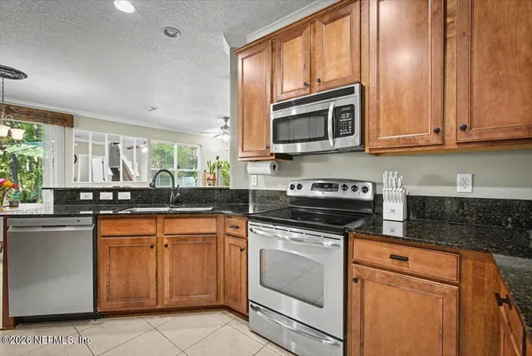 $2,150 | 2327 Caney Oaks Drive, Jacksonville, FL 32218