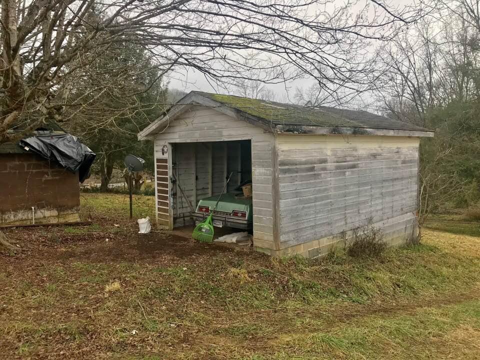 2745 Dutch Valley Road Washburn, TN 37888 - Photo 6 of 23 7