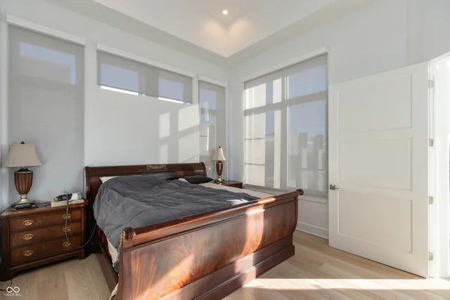 $850,000 | 15 West Executive Drive, Unit 405, Carmel, IN 46032