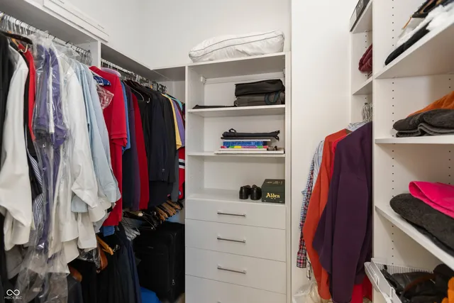 $850,000 | 15 West Executive Drive, Unit 405, Carmel, IN 46032