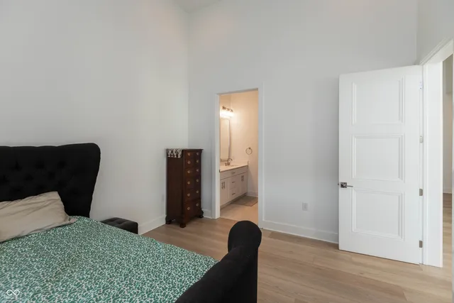 $850,000 | 15 West Executive Drive, Unit 405, Carmel, IN 46032