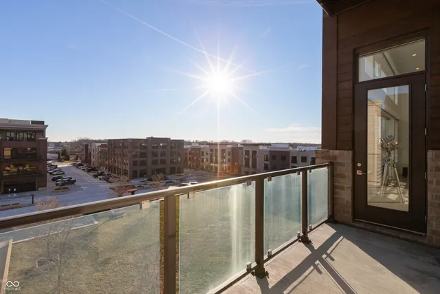 $850,000 | 15 West Executive Drive, Unit 405, Carmel, IN 46032