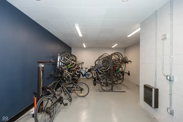 $850,000 | 15 West Executive Drive, Unit 405, Carmel, IN 46032