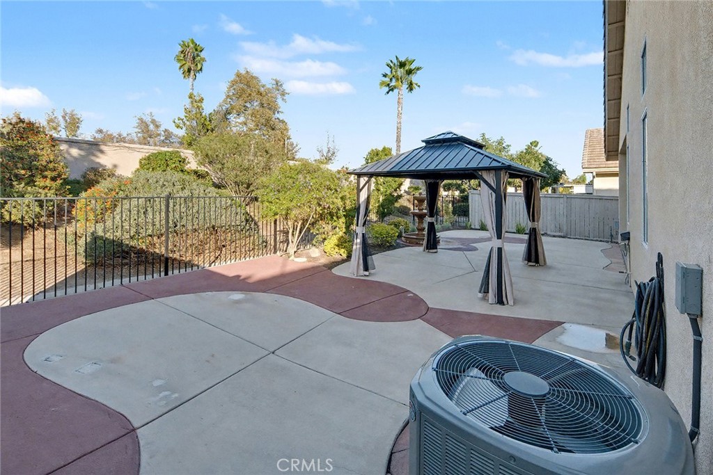 28920 Raintree Drive Menifee, CA 92584 - Photo 26 of 51 a terrace view with sitting space