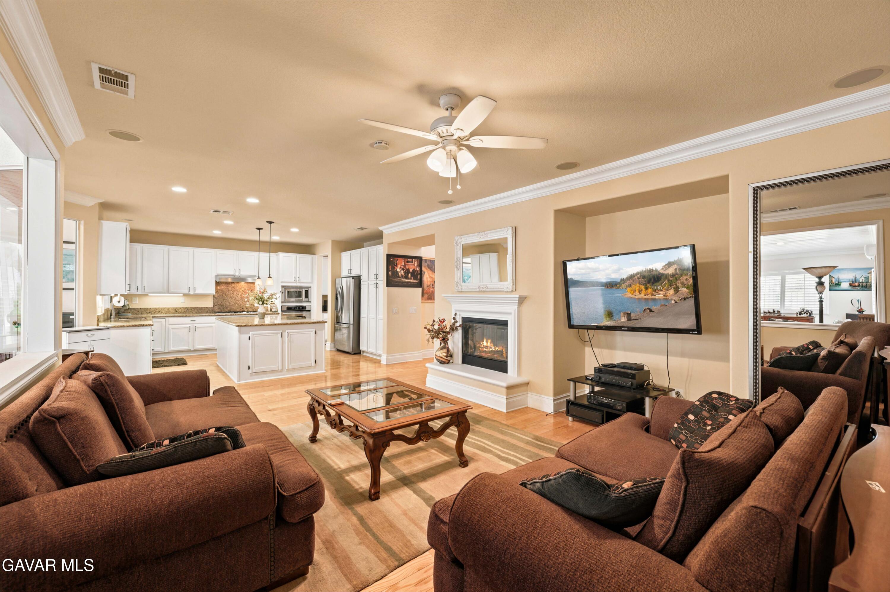3625 Paddock Way Lancaster, CA 93536 - Photo 21 of 67 3625 Paddock Way-22