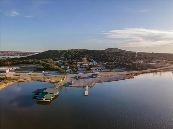 $325,000 | 1782 Fm 2951, Unit 2, Graford, TX 76449