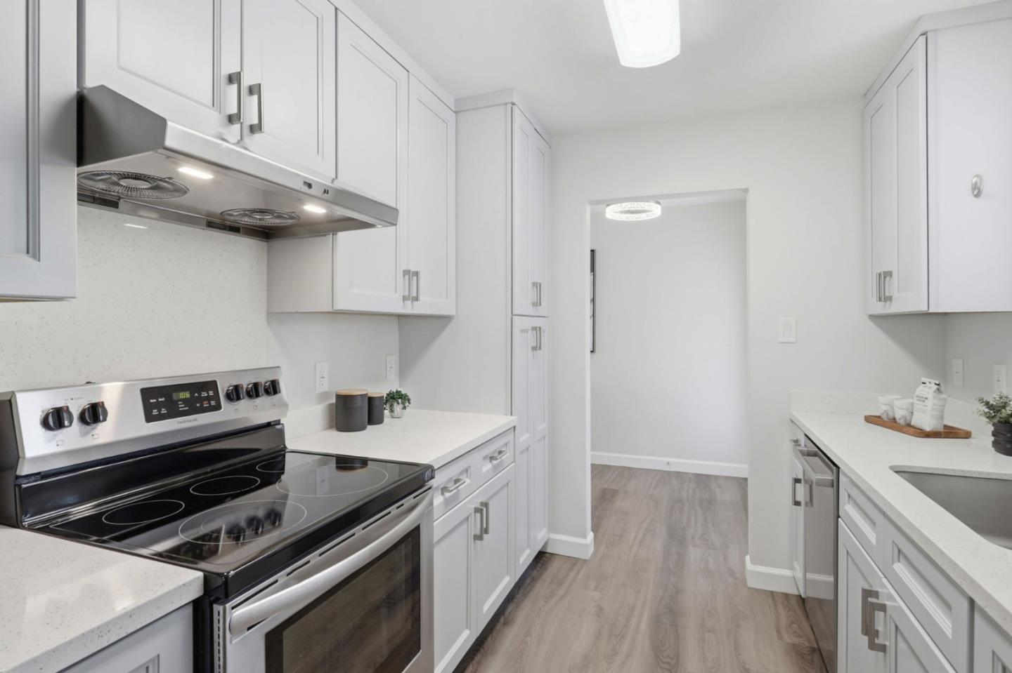 16857 Farley Road Los Gatos, CA 95032 - Photo 15 of 45