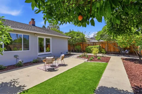 $2,400,000 | Farley Road, Los Gatos, CA 95032