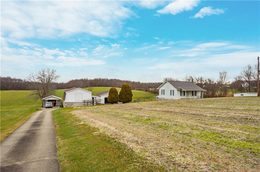 2597 Slope Hill Road Mount Pleasant, PA 15666 - Photo 3 of 25 Gallery Image 3