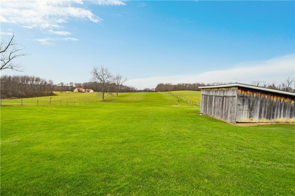 2597 Slope Hill Road Mount Pleasant, PA 15666 - Photo 10 of 25 Gallery Image 10