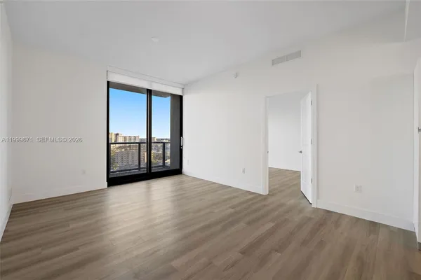 $4,187 | 101 Diplomat Parkway, Unit 1704, Hallandale Beach, FL 33009