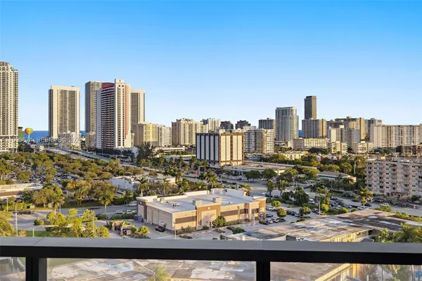 $4,187 | 101 Diplomat Parkway, Unit 1704, Hallandale Beach, FL 33009