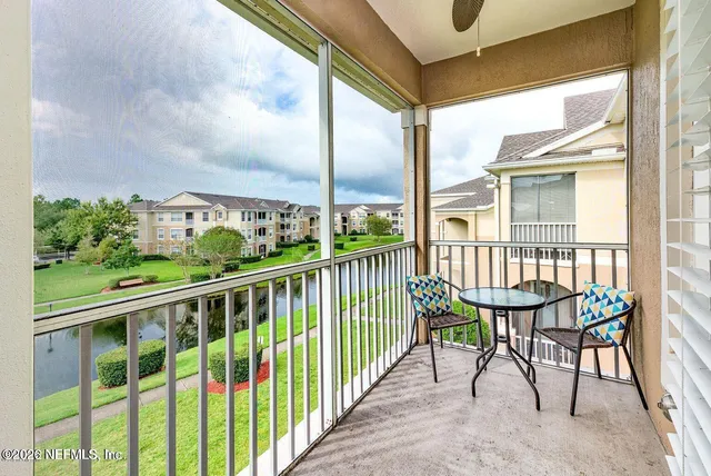 $1,650 | 7990 Baymeadows Road, Unit 329, Jacksonville, FL 32256