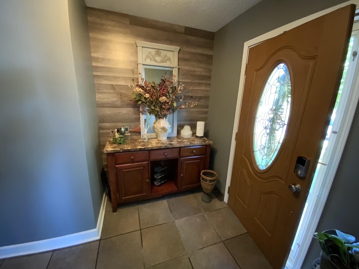 6 Field Point Road Montgomery, IL 60538 - Photo 4 of 20 Gallery Image 4