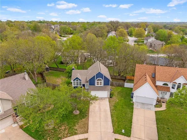 $375,000 | 12317 South Alcan Street, Olathe, KS 66062