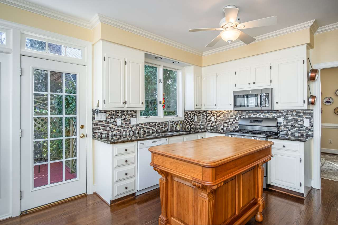 8817 Mourning Dove Road Raleigh, NC 27615 - Photo 10 of 30 Photo 10