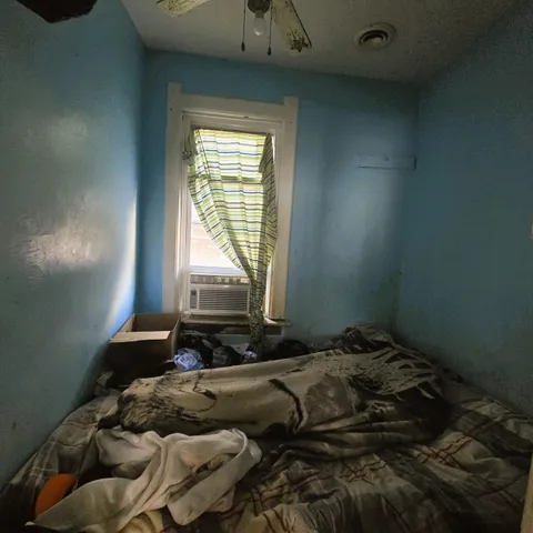 $189,900 | 2335 South 7th Street, Milwaukee, WI 53215