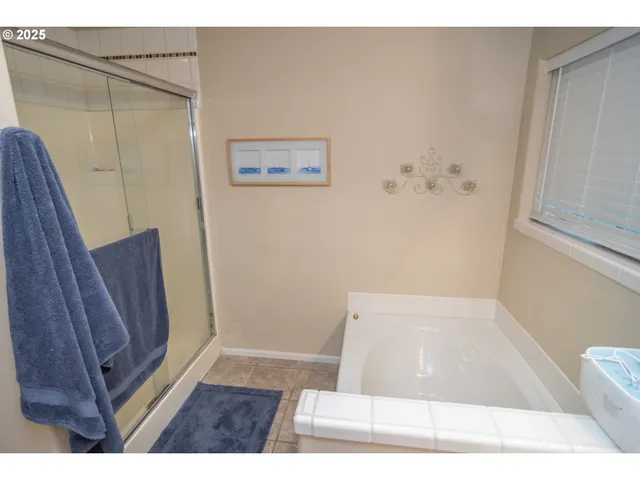 $579,000 | 1540 Northwest Avery Street, Roseburg, OR 97471