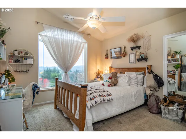 $579,000 | 1540 Northwest Avery Street, Roseburg, OR 97471