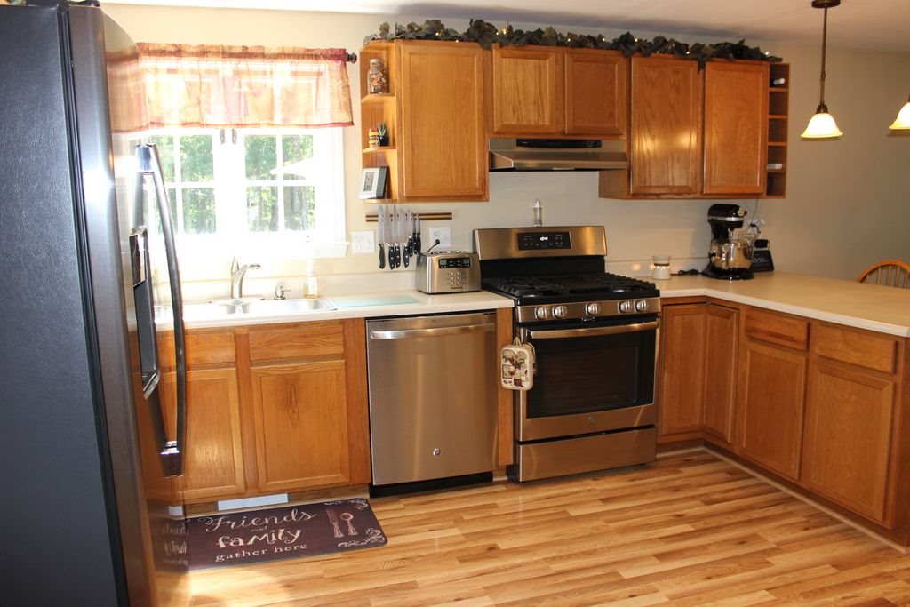 47 Noons Quarry Road Milford, NH 03055 - Photo 5 of 33