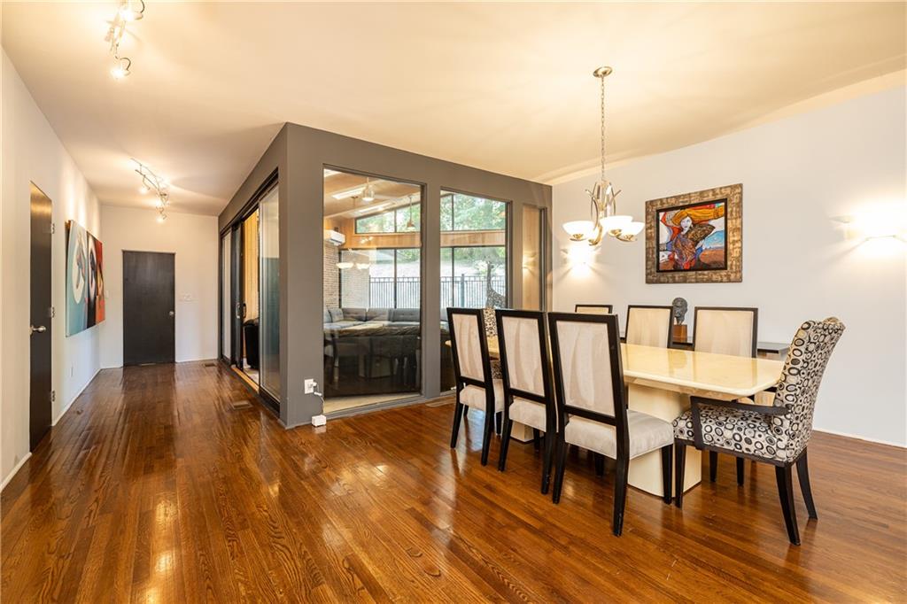 770 Kings Way Northwest Atlanta, GA 30327 - Photo 12 of 49