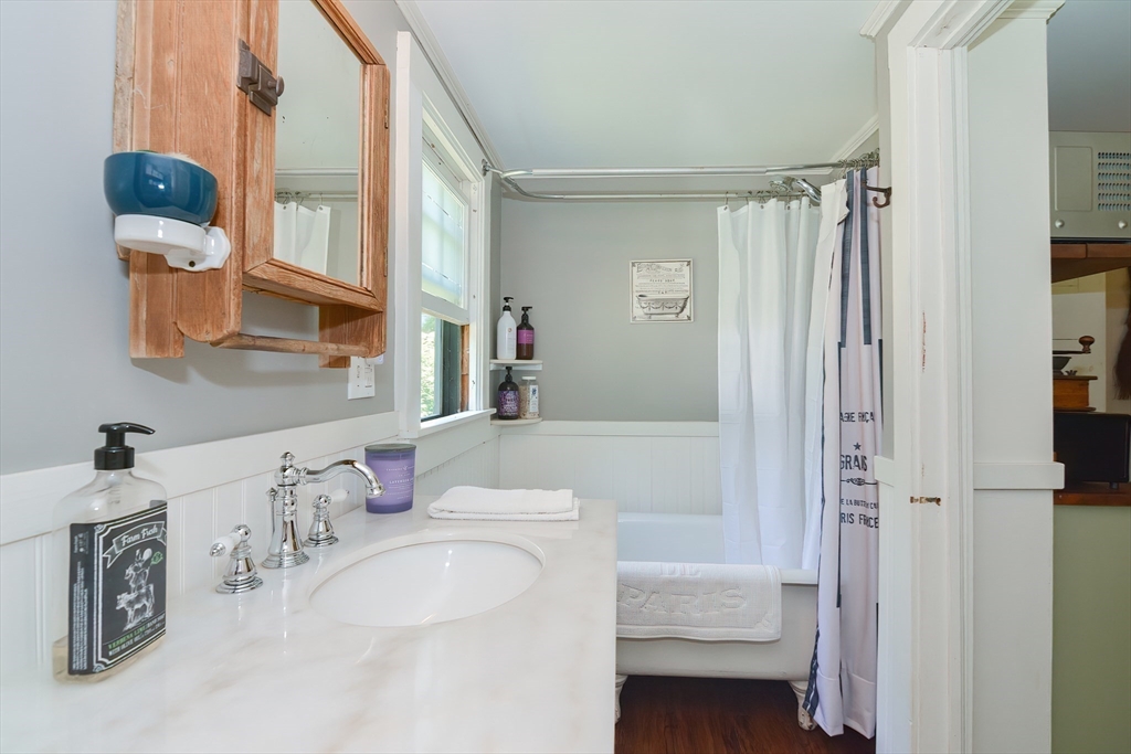 366 Breakneck Road Southbridge, MA 01550 - Photo 11 of 33 a bathroom with a sink toilet and shower